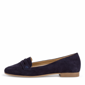 Tamaris marine loafer